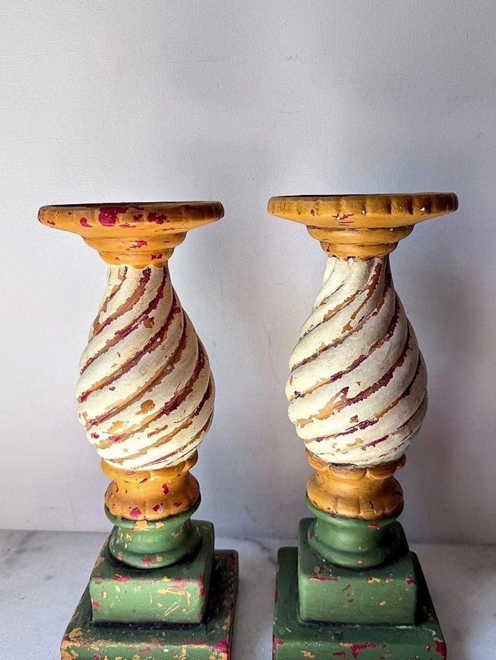 Carousel Candles Pair of Candleholders Green & Cream